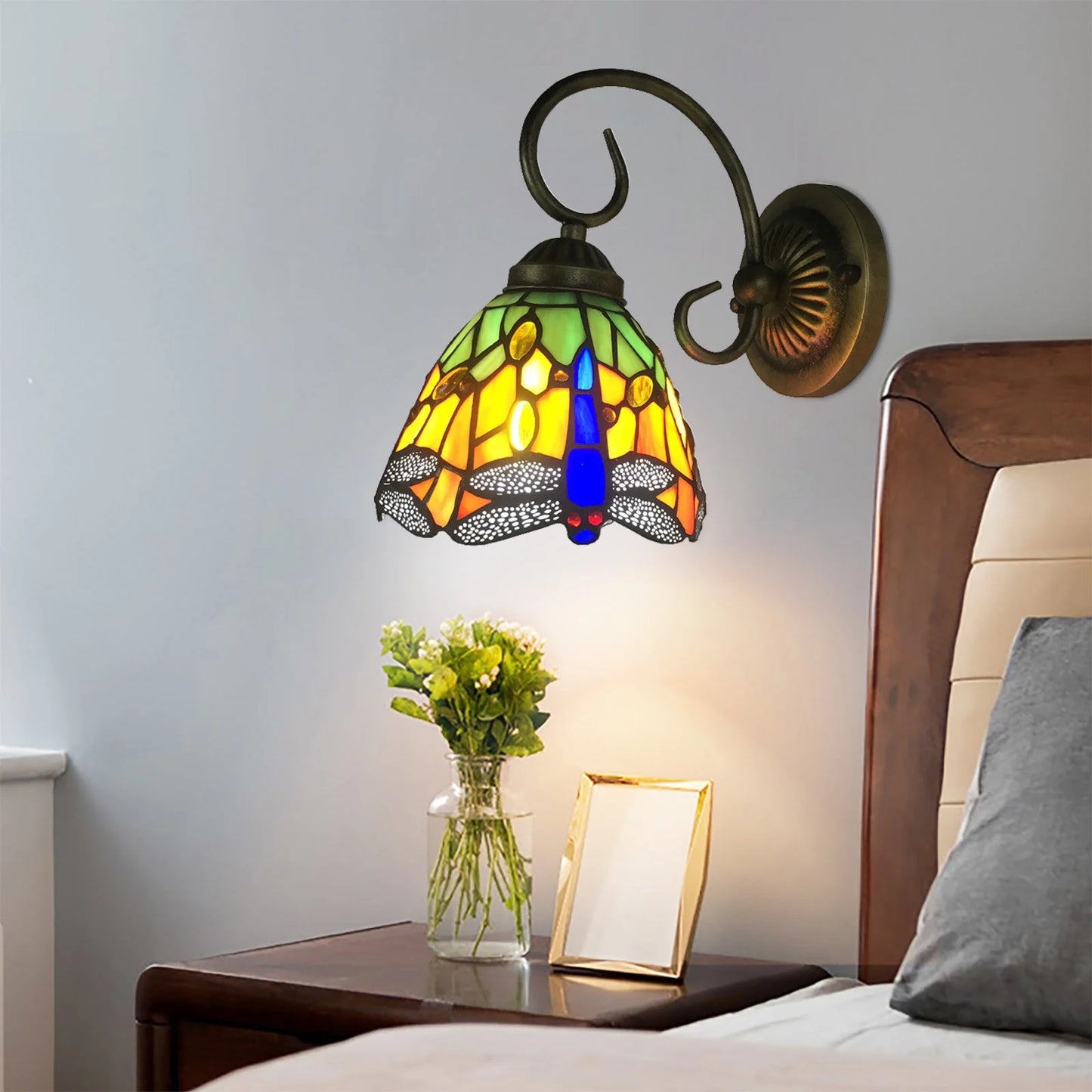 Tiffany Style Wall Light