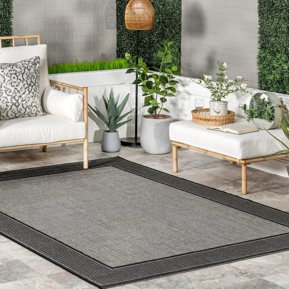 Contemporary Indoor/Outdoor Area Rug